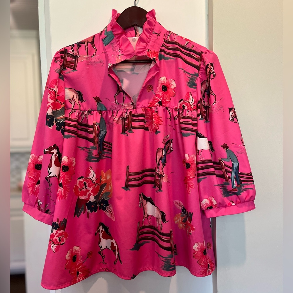 NWOT Women's Ruffle Top